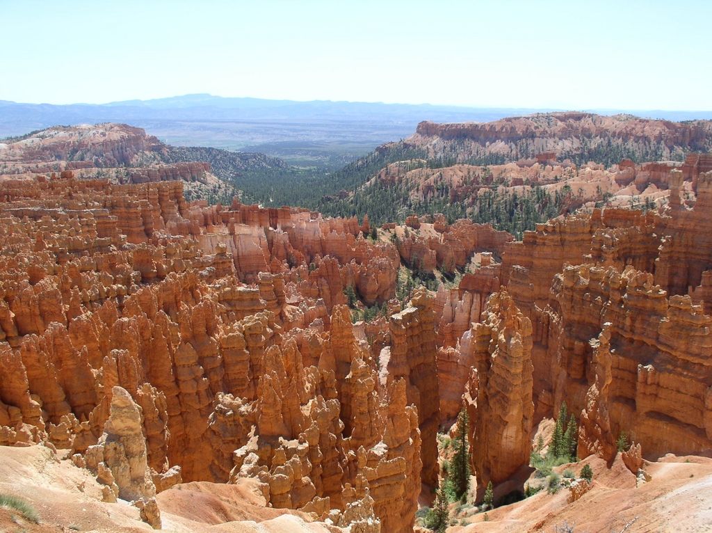 b_amphitheatre_east