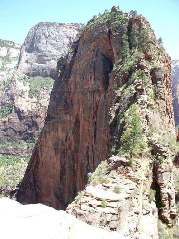 z_angels_landing_ascent